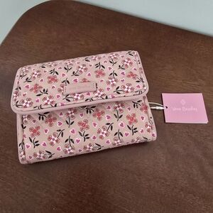 Vera Bradley Riley Pink Floral Women's Wallet